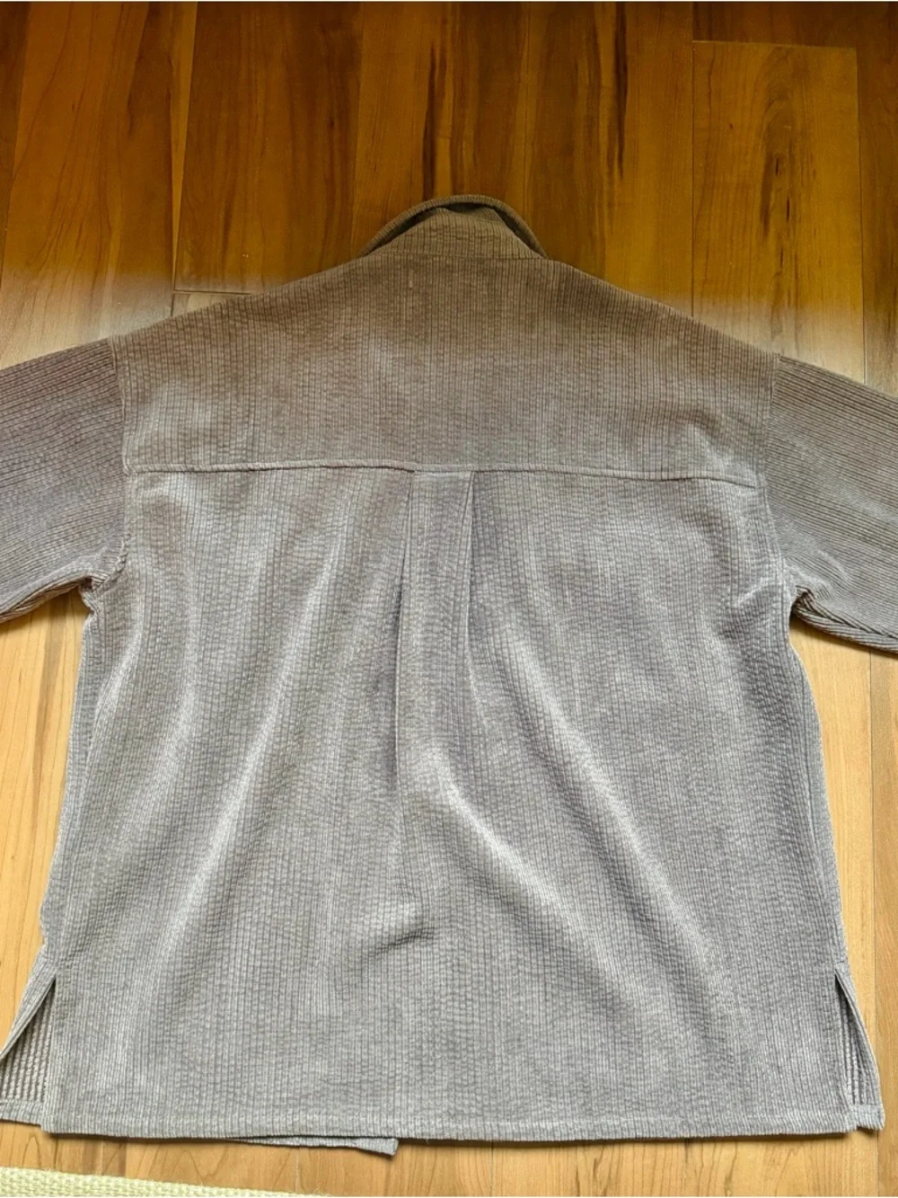 Over-sized Corduroy Jacket - Picture 3 of 4